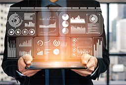 凯发k8官网国际：深化、多元｜供需两端打造复合型人才